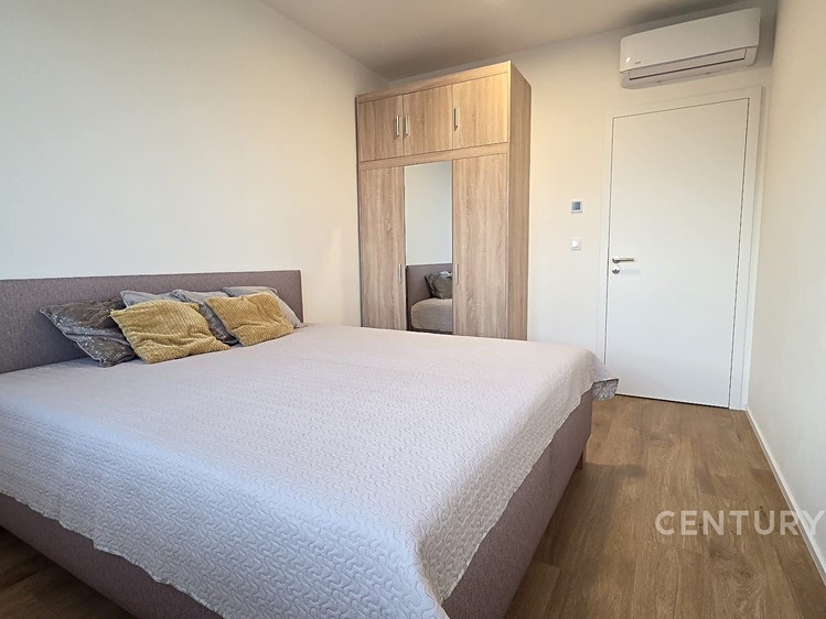 Pronájem bytu 2+kk 53 m² - foto 4