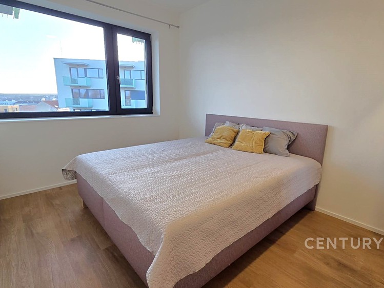 Pronájem bytu 2+kk 53 m² - foto 5