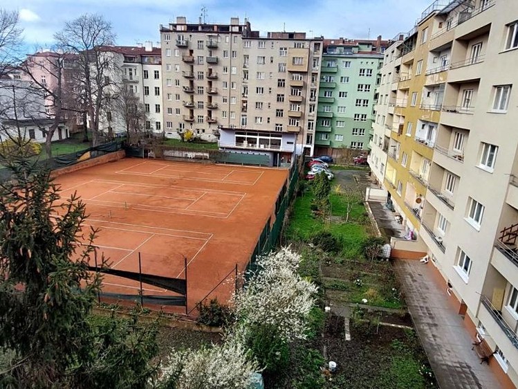Pronájem bytu 3+kk 88 m² - foto 4