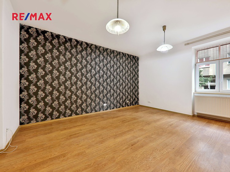 Pronájem bytu 2+kk 62 m² - foto 5