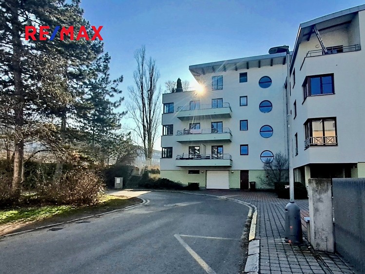Pronájem bytu 1+kk 34 m² - foto 4