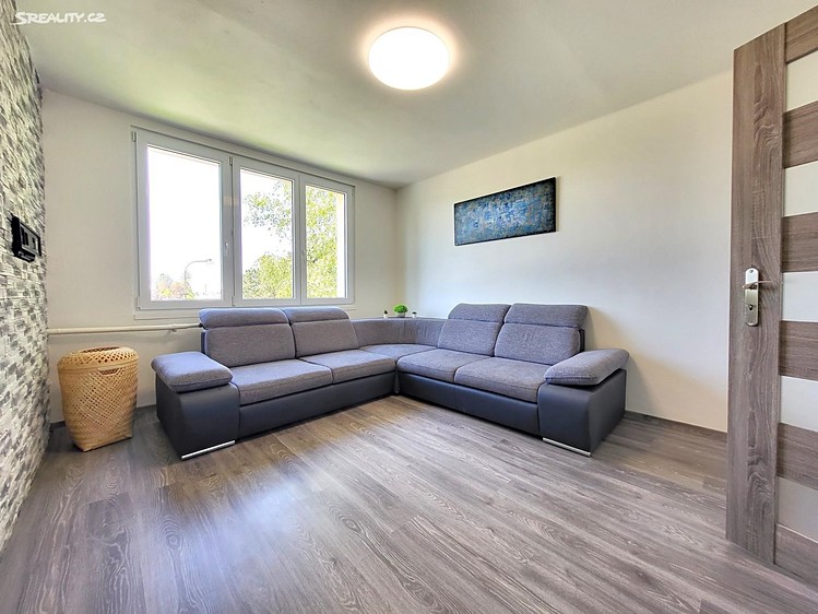 Pronájem bytu 3+1 78 m² (Jednopodlažní) - foto 3