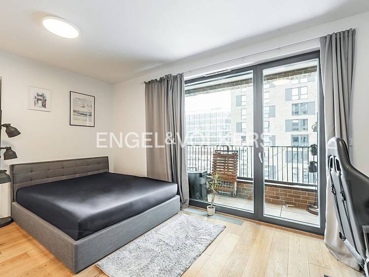 Pronájem bytu 1+kk 29 m² - foto 1