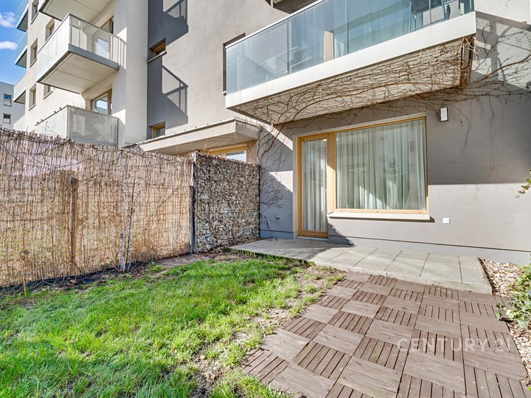 Pronájem bytu 1+kk 33 m² - foto 3