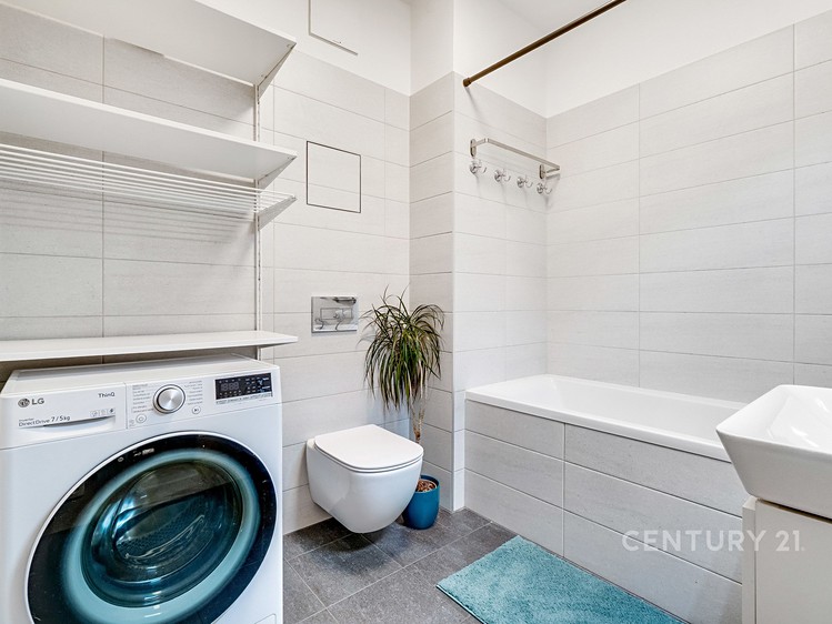 Pronájem bytu 1+kk 33 m² - foto 4