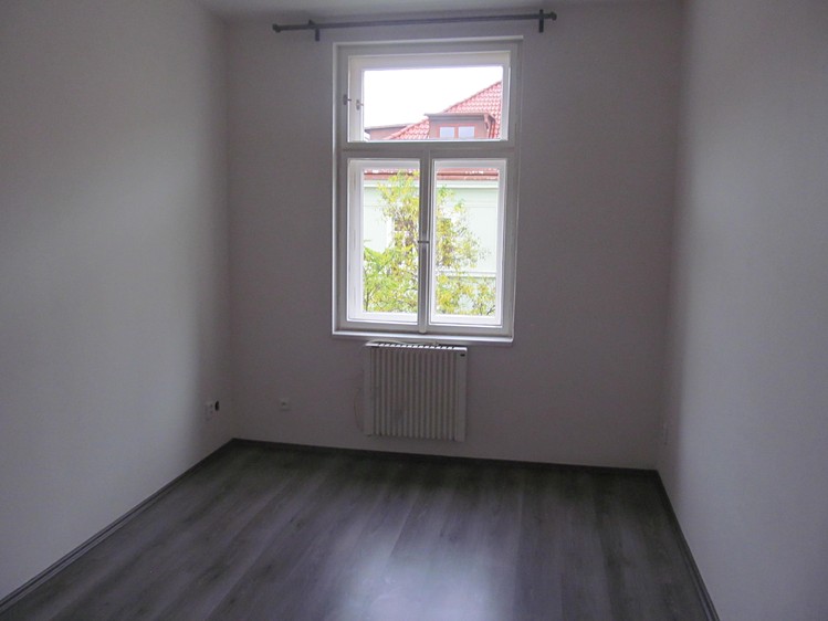 Pronájem bytu 3+kk 80 m² - foto 7
