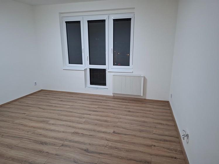 Pronájem bytu 2+kk 48 m² - foto 6