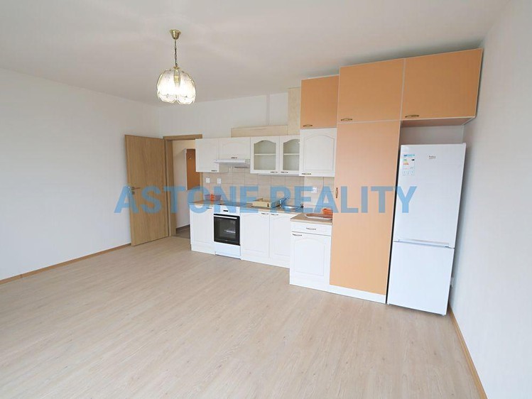 Pronájem bytu 1+kk 36 m² - foto 5