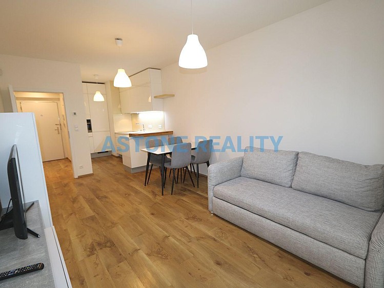 Pronájem bytu 2+kk 51 m² - foto 1