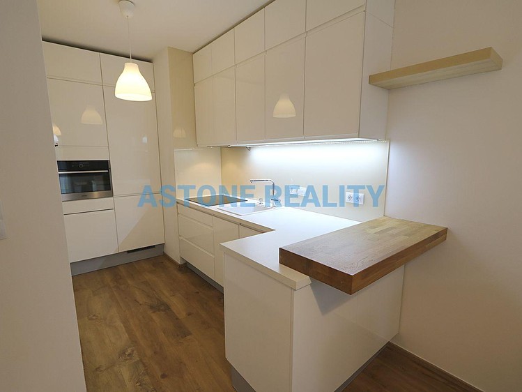 Pronájem bytu 2+kk 51 m² - foto 5