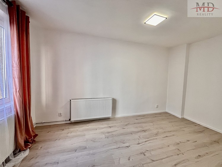 Pronájem bytu 2+kk 55 m² - foto 5