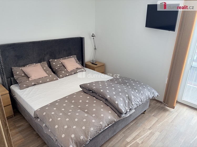 Pronájem bytu 2+kk 50 m² - foto 6