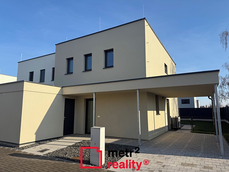 Prodej rodinného domu 102 m², pozemek 254 m² - foto 1