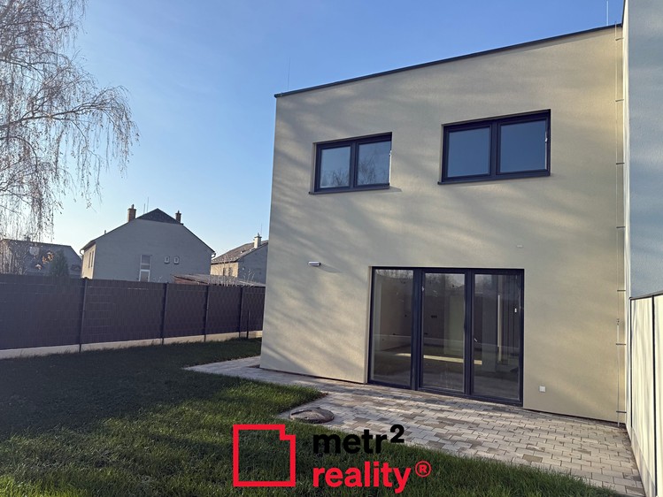 Prodej rodinného domu 102 m², pozemek 254 m² - foto 4