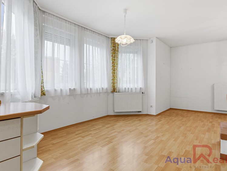 Prodej rodinného domu 120 m², pozemek 466 m² - foto 7