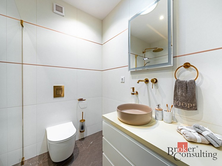 Prodej rodinného domu 94 m², pozemek 179 m² - foto 8