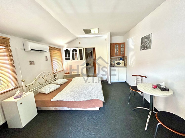 Prodej vícegeneračního domu 239 m², pozemek 414 m² - foto 5
