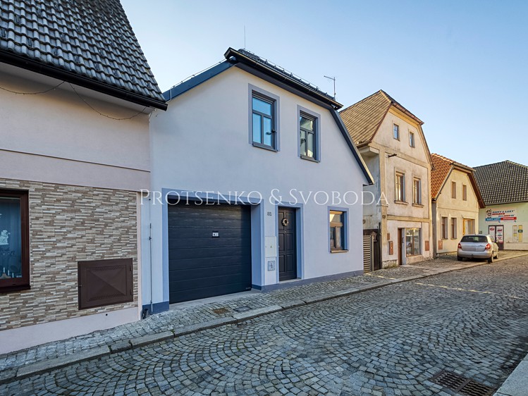 Prodej rodinného domu 210 m², pozemek 320 m² - foto 8