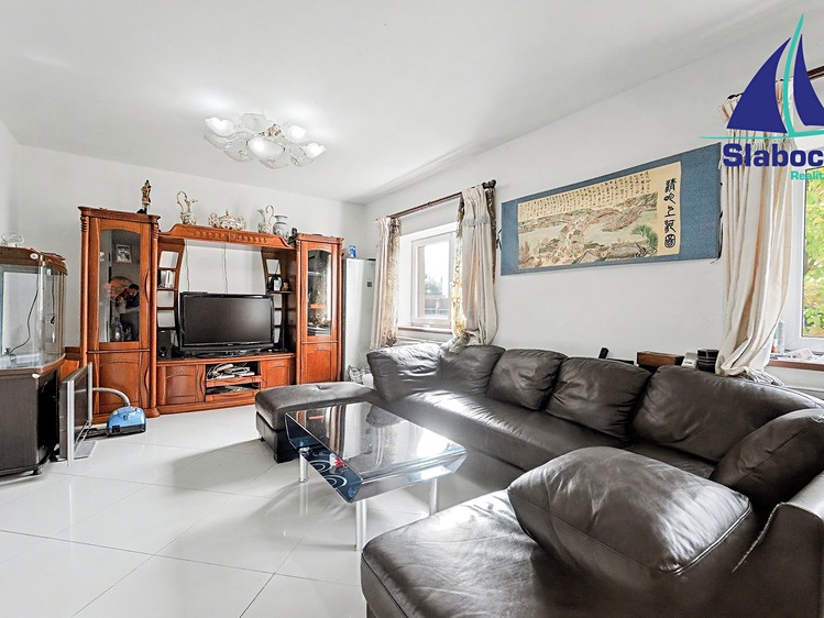 Prodej  rodinného domu 220 m², pozemek 584 m² - foto 6