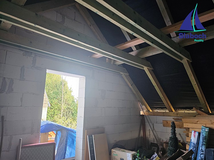 Prodej  rodinného domu 300 m², pozemek 2 784 m² - foto 7