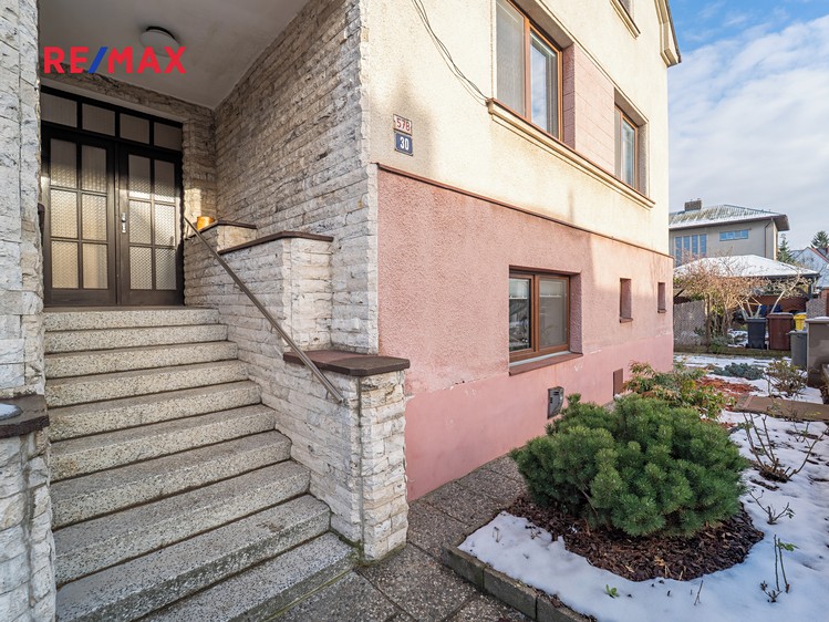 Prodej rodinného domu 180 m², pozemek 296 m² - foto 7