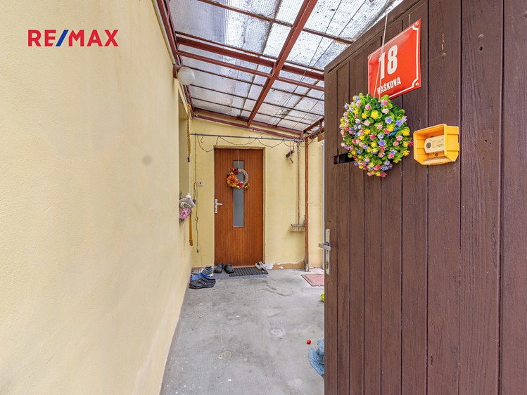 Prodej  rodinného domu 98 m², pozemek 1 044 m² - foto 5