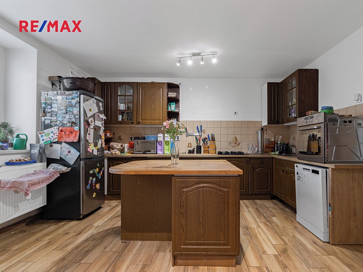 Prodej  rodinného domu 98 m², pozemek 1 044 m² - foto 7