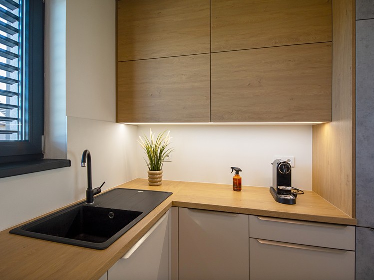 Prodej rodinného domu 135 m², pozemek 629 m² - foto 8