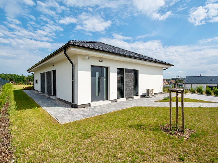 Prodej rodinného domu 125 m², pozemek 1 354 m² - foto 1