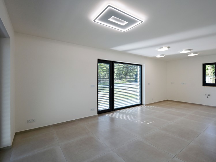 Prodej rodinného domu 92 m², pozemek 841 m² - foto 8