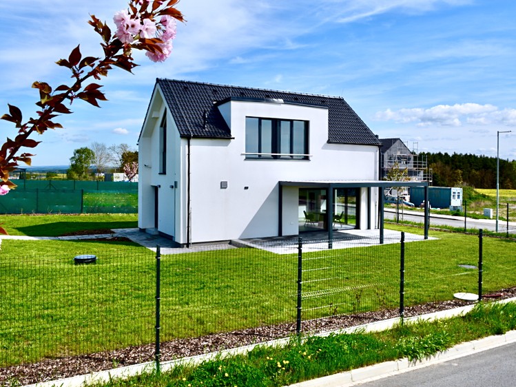 Prodej rodinného domu 95 m², pozemek 949 m² - foto 6