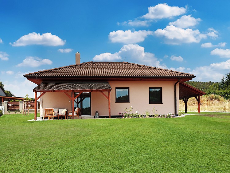 Prodej rodinného domu 68 m², pozemek 1 044 m² - foto 4