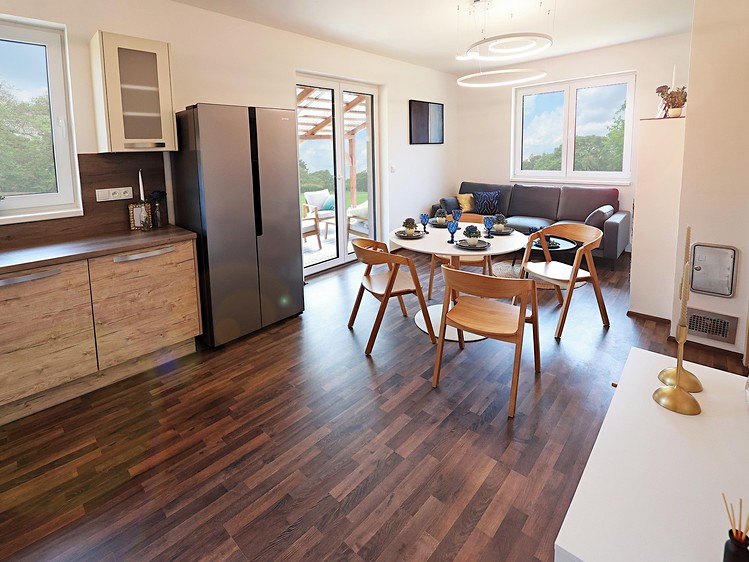 Prodej rodinného domu 68 m², pozemek 1 044 m² - foto 6