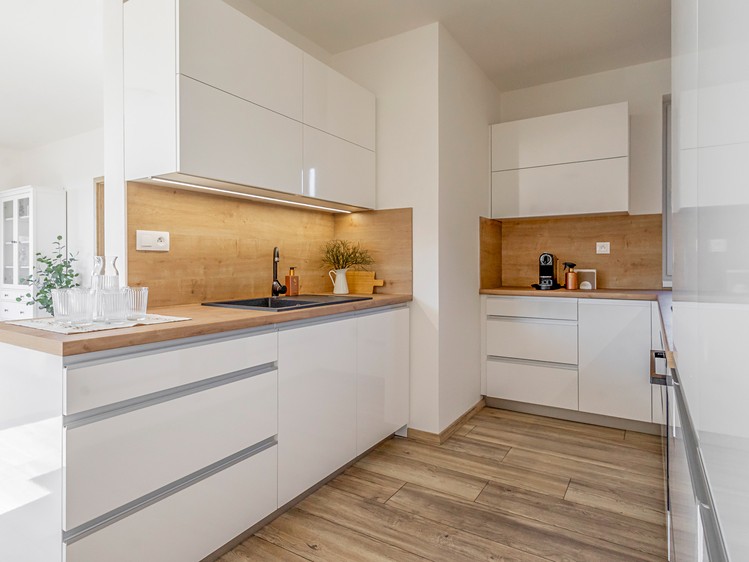 Prodej rodinného domu 113 m², pozemek 1 570 m² - foto 5