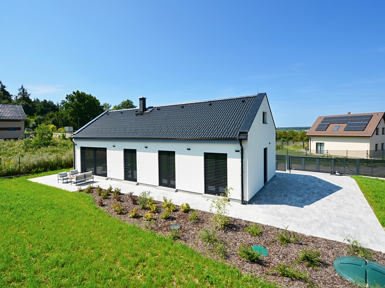 Prodej rodinného domu 95 m², pozemek 1 257 m² - foto 1