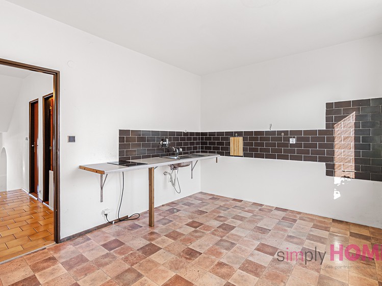 Prodej rodinného domu 186 m², pozemek 468 m² - foto 4