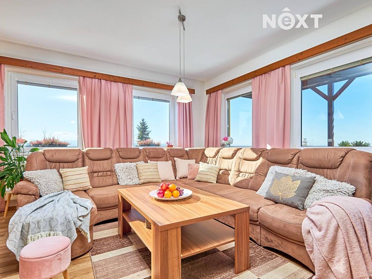 Prodej rodinného domu 190 m², pozemek 1 211 m² - foto 5