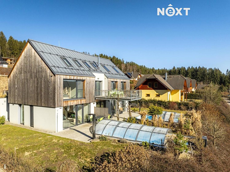 Prodej rodinného domu 247 m², pozemek 1 628 m² - foto 4