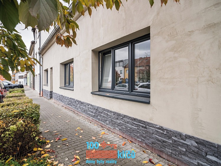 Prodej rodinného domu 329 m², pozemek 329 m² - foto 5