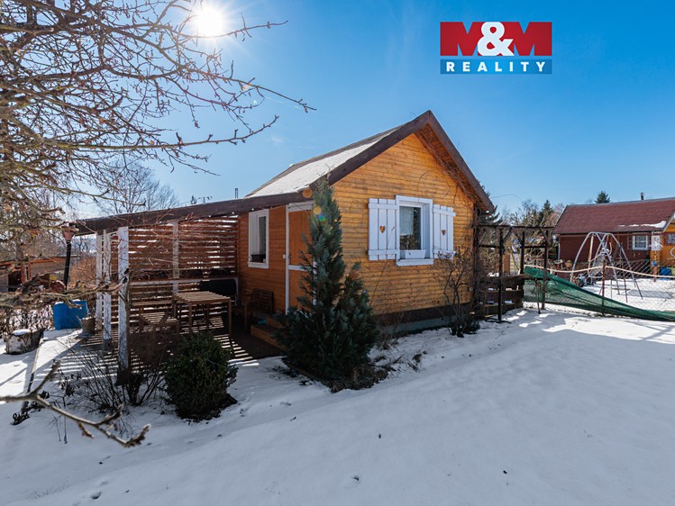 Prodej chaty 21 m², pozemek 280 m² - foto 1