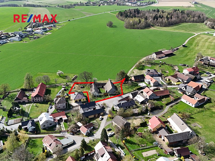 Prodej rodinného domu 230 m², pozemek 2 014 m² - foto 6