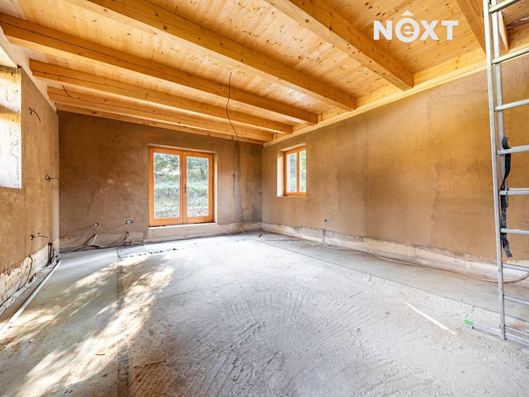 Prodej rodinného domu 121 m², pozemek 1 200 m² - foto 2