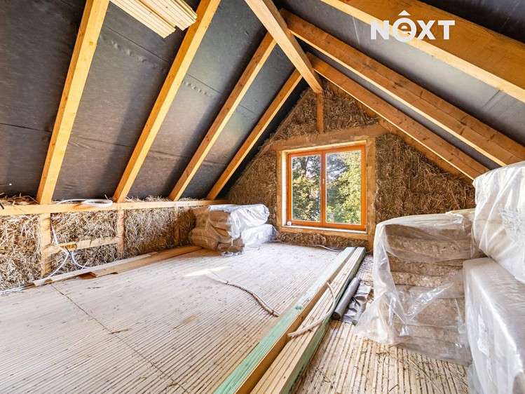 Prodej rodinného domu 121 m², pozemek 1 200 m² - foto 4