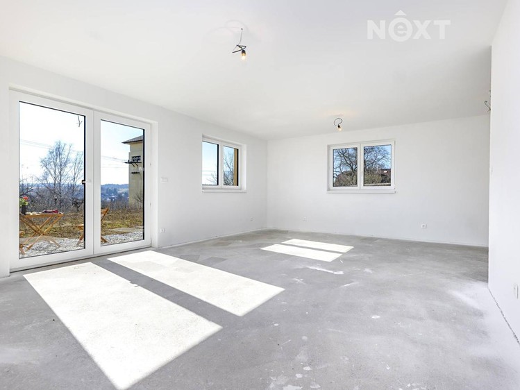 Prodej rodinného domu 107 m², pozemek 1 237 m² - foto 1