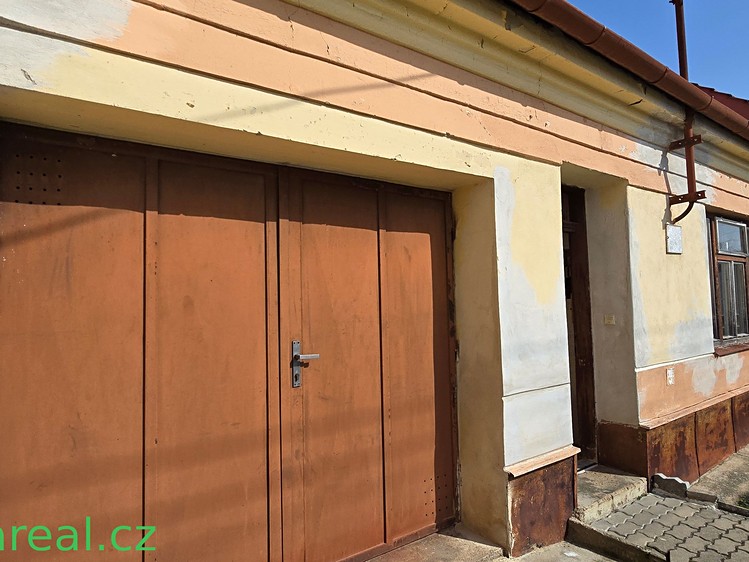 Prodej rodinného domu 120 m², pozemek 423 m² - foto 2