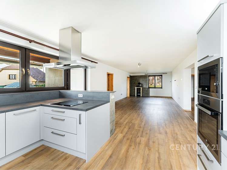 Prodej rodinného domu 128 m², pozemek 1 738 m² - foto 8