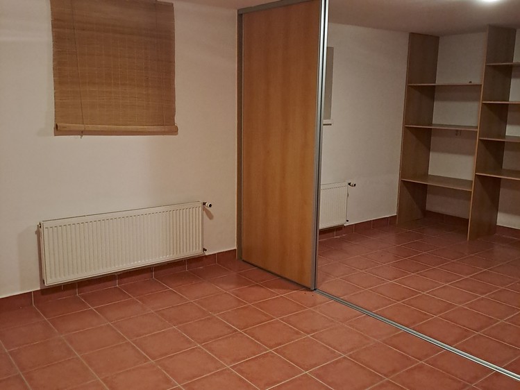 Prodej rodinného domu 540 m², pozemek 2 925 m² - foto 8