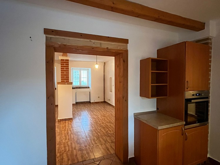 Prodej rodinného domu 300 m², pozemek 902 m² - foto 7