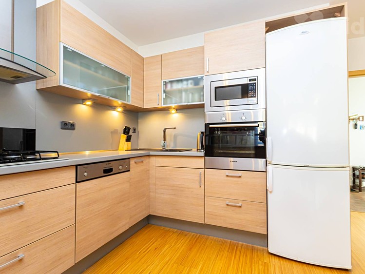 Prodej  rodinného domu 169 m², pozemek 392 m² - foto 5