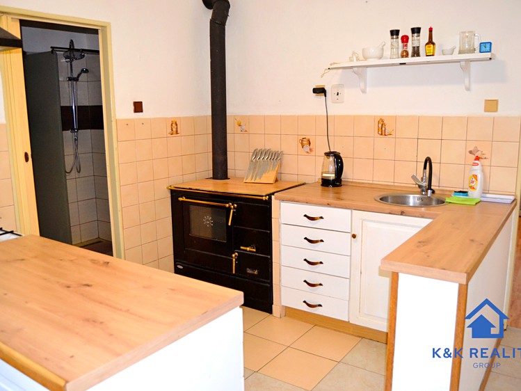 Prodej zemědělské usedlosti 293 m², pozemek 30 038 m² - foto 6